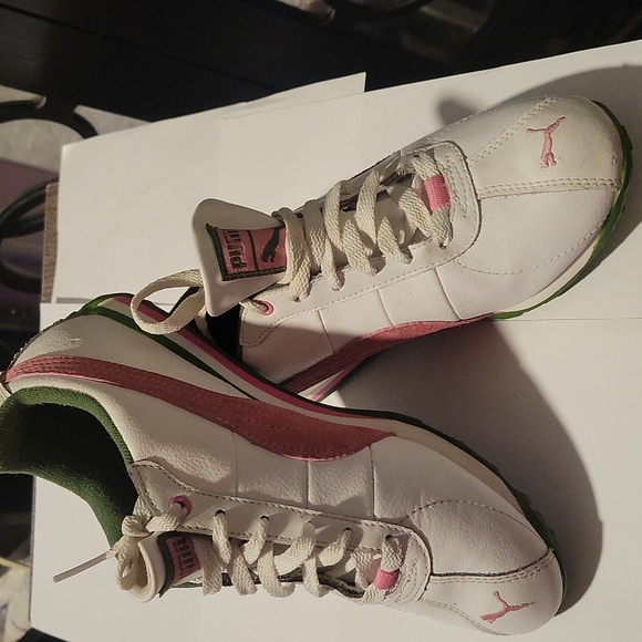 Puma Sneakers - Picture 3 of 7